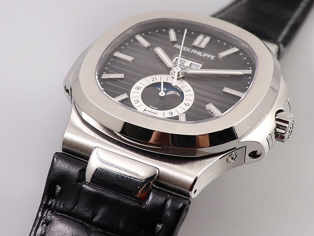 「#1396」PATEK PHILIPPE 5726 series watch