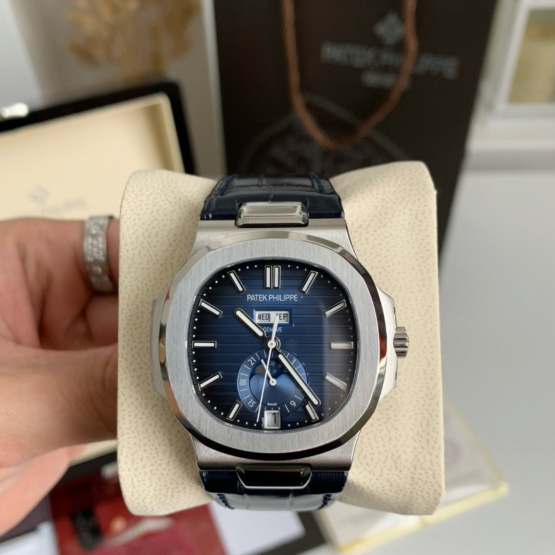 「#2585」PATEK PHILIPPE 5726 series watch