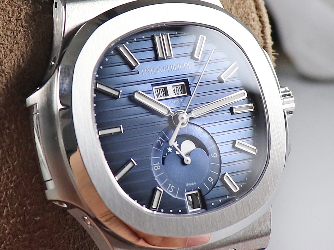 「#1395」PATEK PHILIPPE 5726 series watch