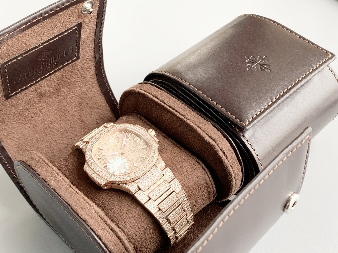 「#2141」2024 Patek Philippe 7118 Women's Nautilus Full Diamond Limited Edition