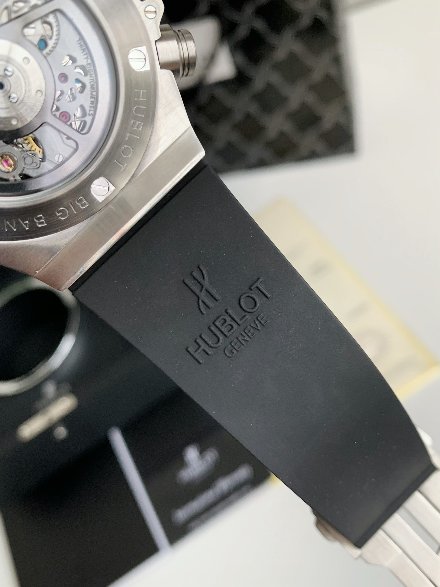 「#2608」Hublot full diamond chronograph v2 version watch