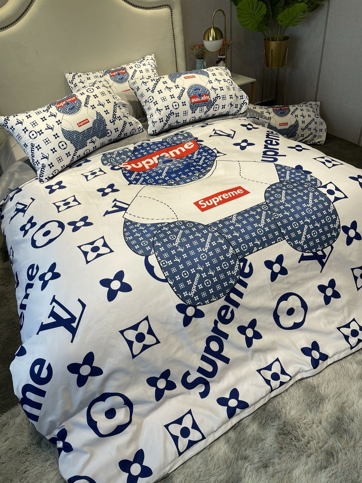 「#2259」Bedding-LV&Superme four-piece set