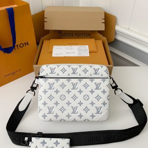 「#1869」Louis Vuitton The new TRIO Postman Pack M24753 Size： 25*18.5*7cm