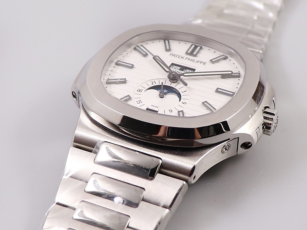 「#1397」PATEK PHILIPPE 5726 series watch