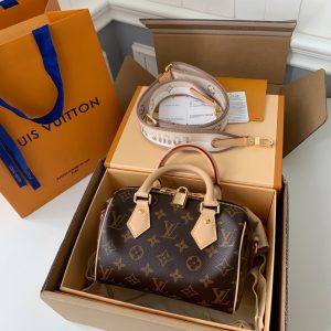 「#701」 Lovis Vuitton SPEEDY BANDOULIÈRE M46222 size：20.5*13.5*12cm