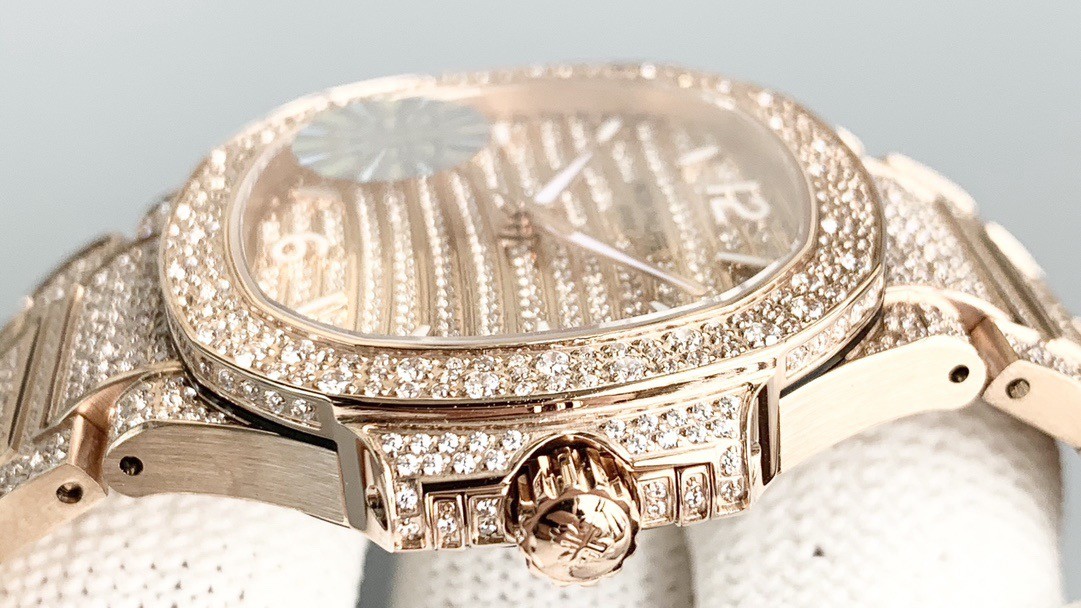 「#2141」2024 Patek Philippe 7118 Women's Nautilus Full Diamond Limited Edition