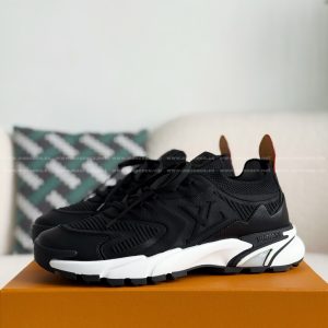 「#4797」LOUIS VUITTON RUNNER TATIC SNEAKERS