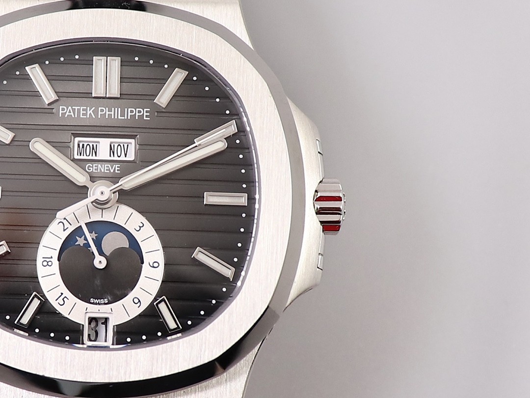 「#1396」PATEK PHILIPPE 5726 series watch