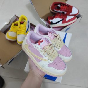 「#3135」Nike AirJordan1 x TravisScott AJ Low（Kids）