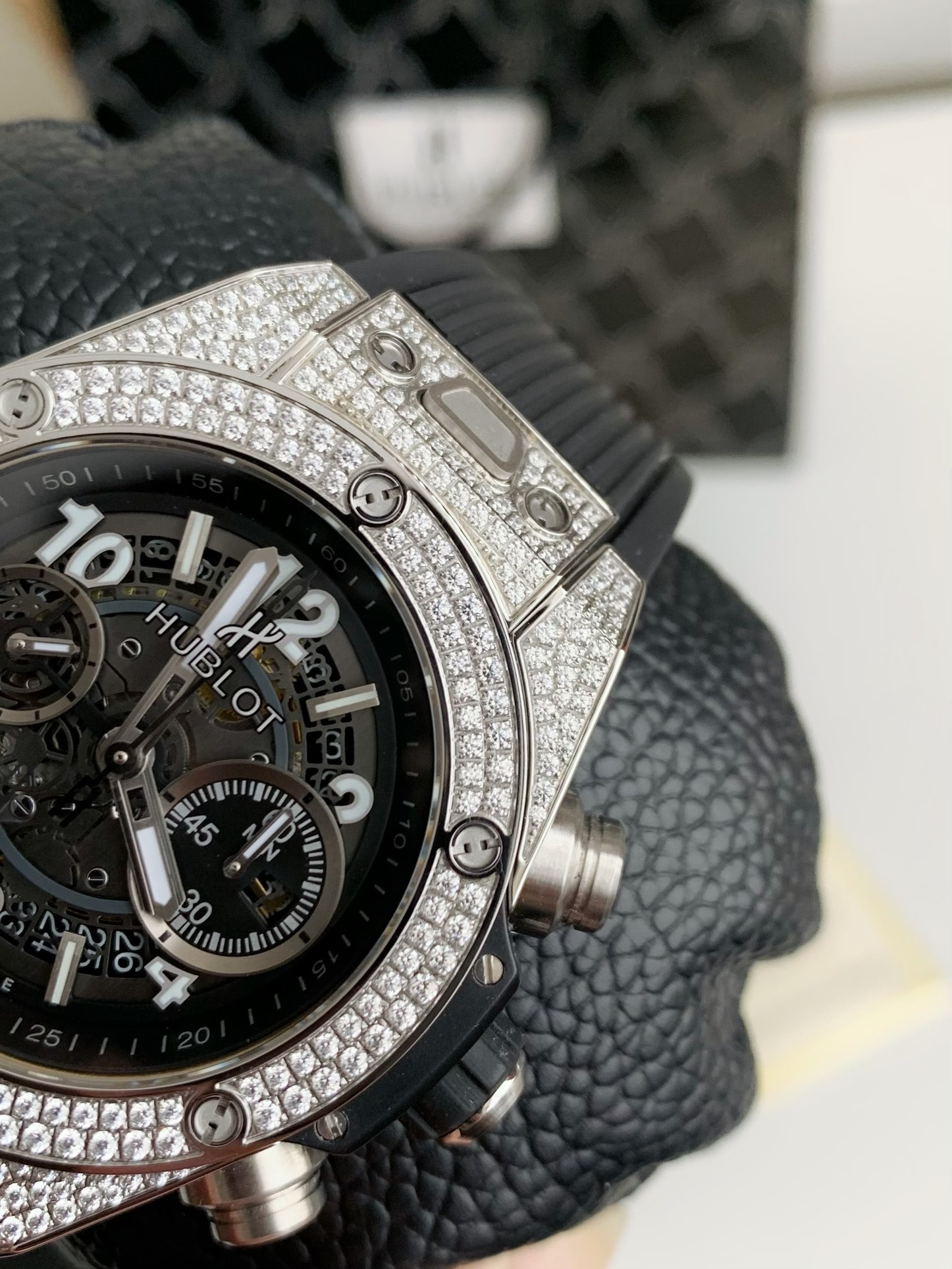 「#2608」Hublot full diamond chronograph v2 version watch